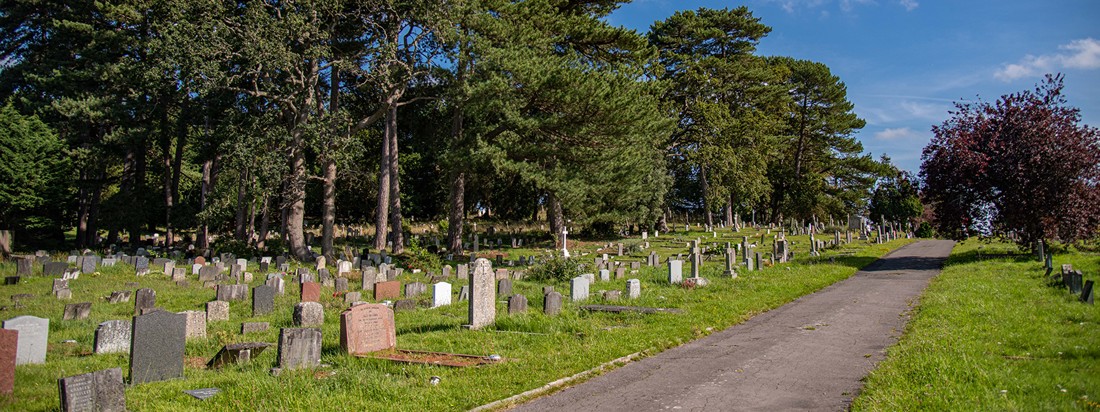 Graves at Parkstone cemetery