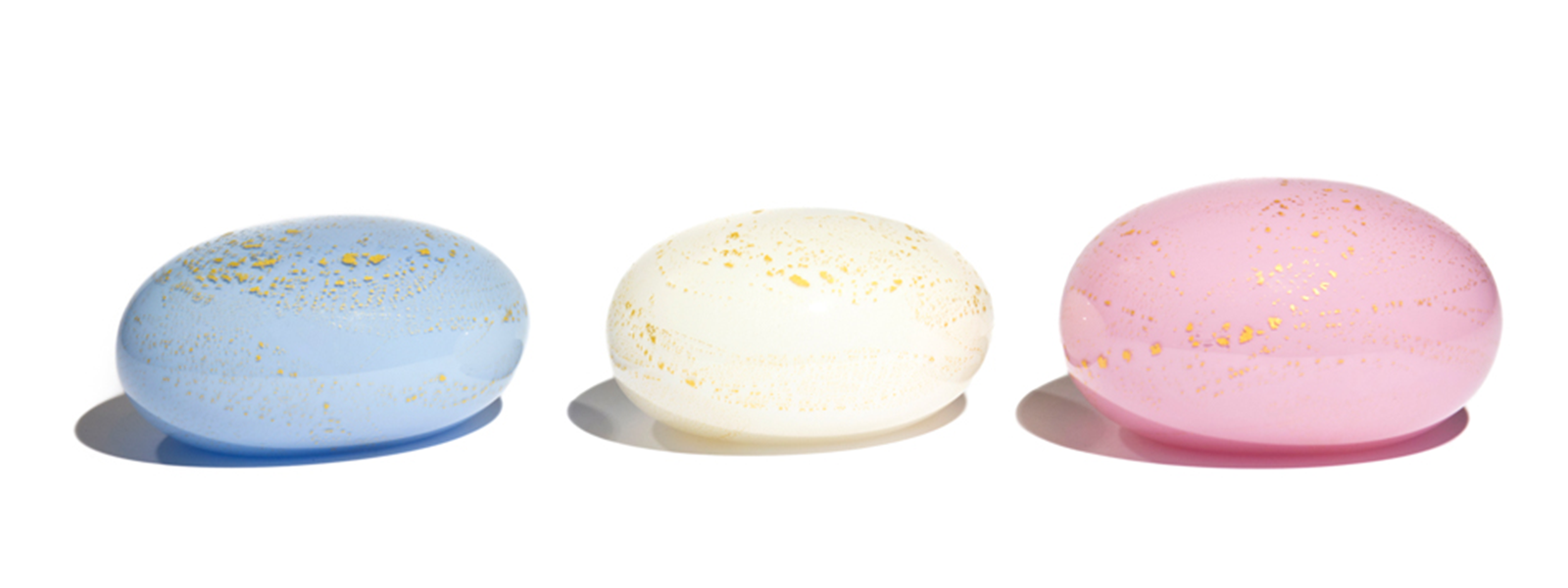 Memory pebble to hold cremated remains