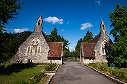 Christchurch cemetery entrance